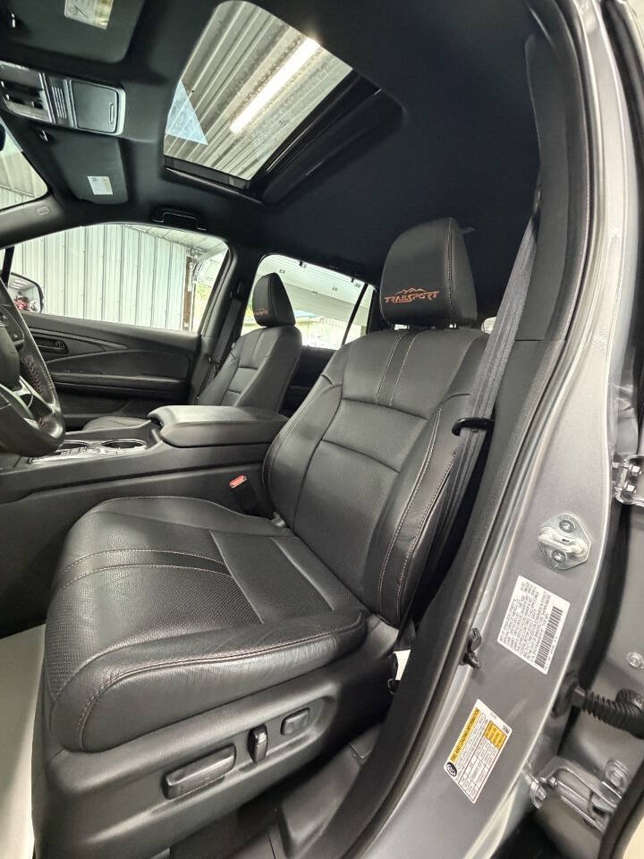 Used 2025 Honda Passport TrailSport image 10