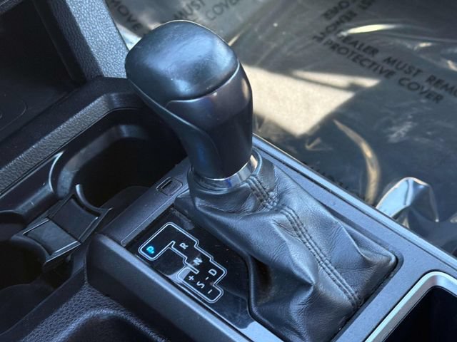 Used 2022 Toyota Tacoma TRD Sport AWD/4WD image 17