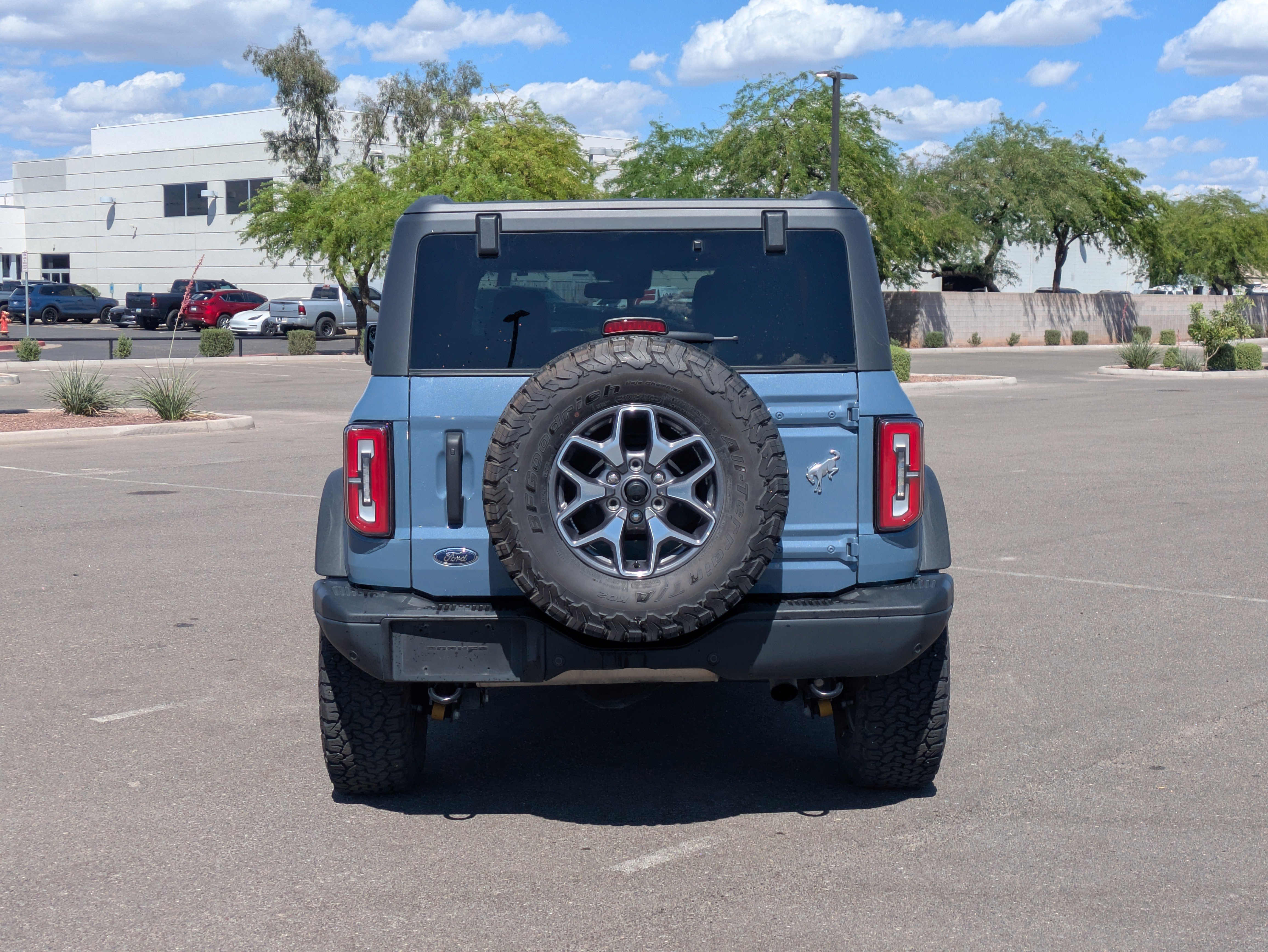 Used 2023 Ford Bronco Badlands image 4