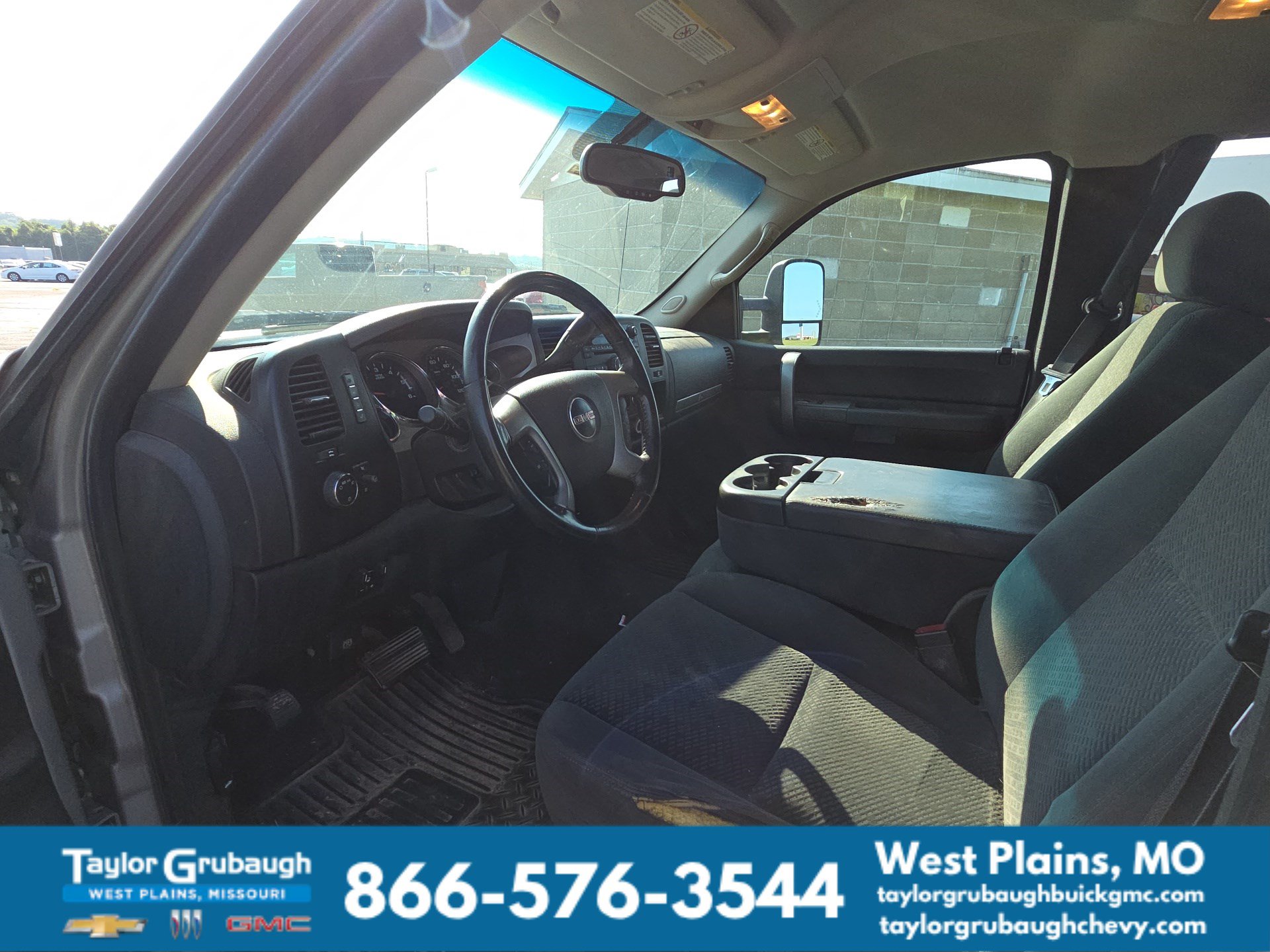 Used 2008 GMC Sierra 2500 SLE w/ Convenience Package RWD image 9