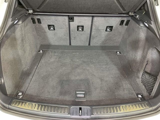 Used 2024 Porsche Macan image 20