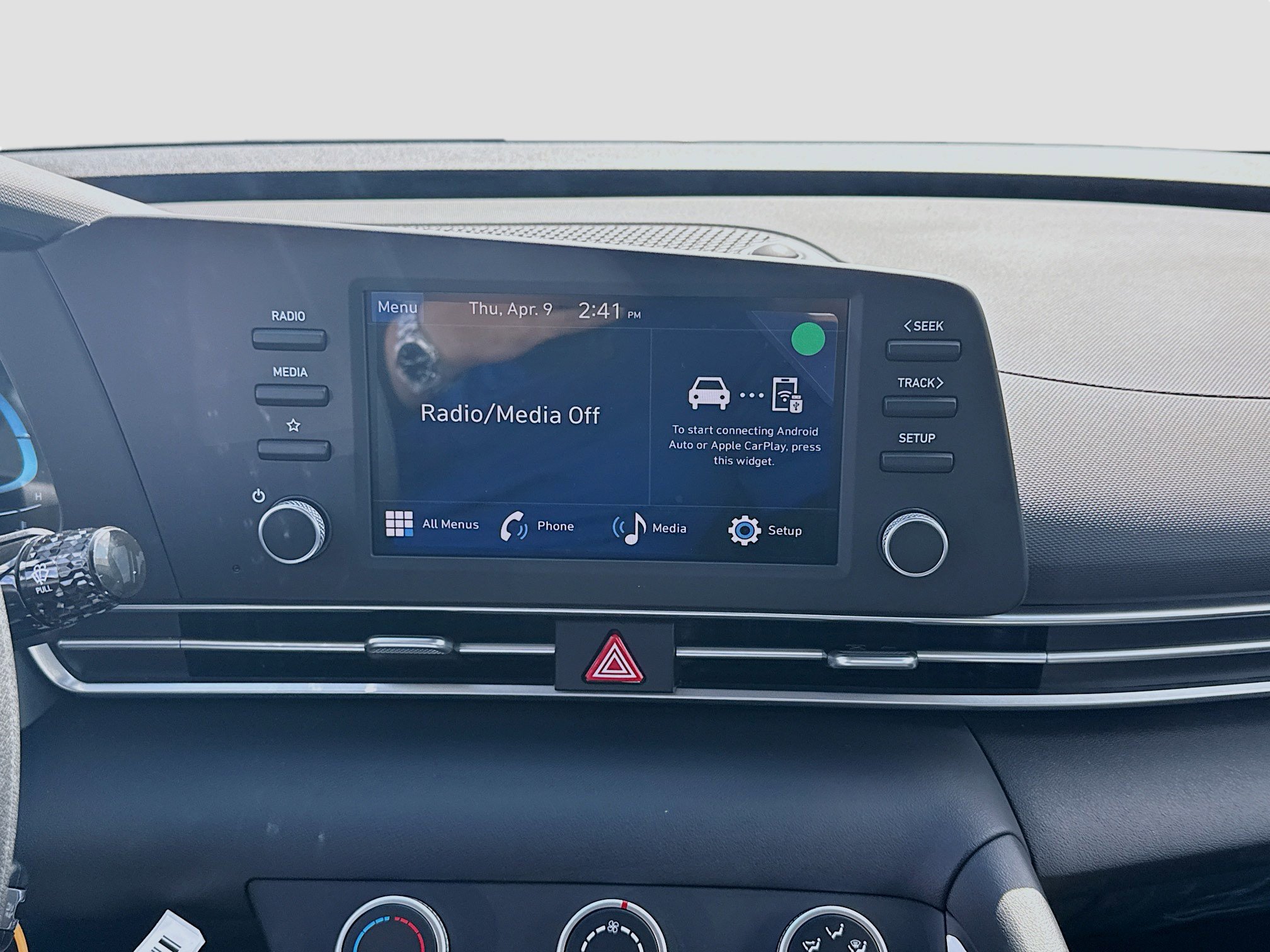 New 2026 Hyundai Elantra SE FWD image 10