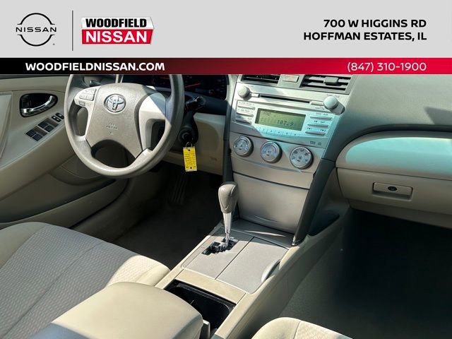 Used 2011 Toyota Camry LE image 32