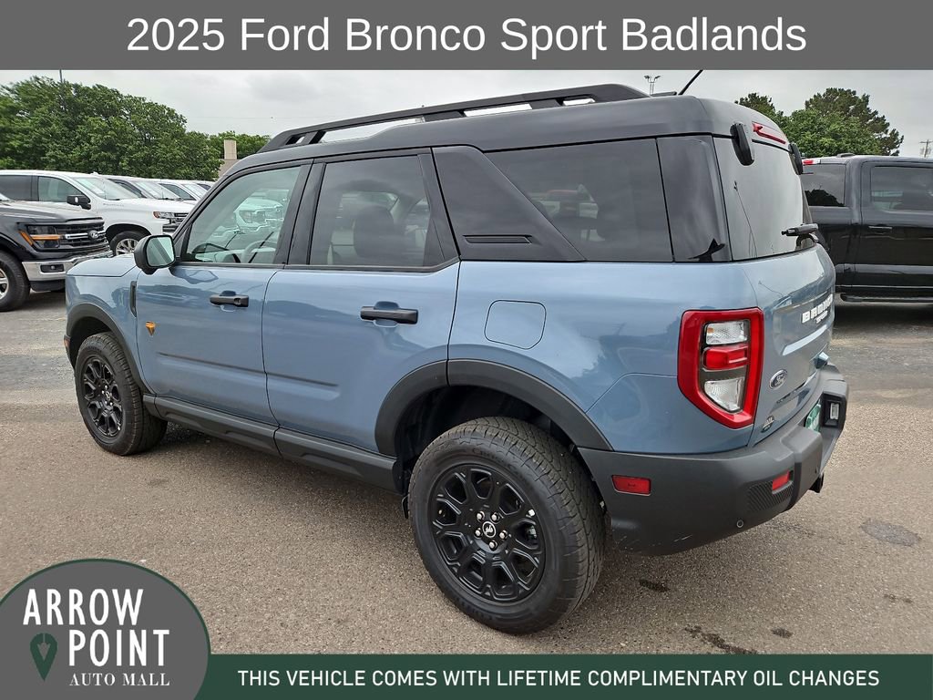 Used 2025 Ford Bronco Sport Badlands AWD/4WD image 8