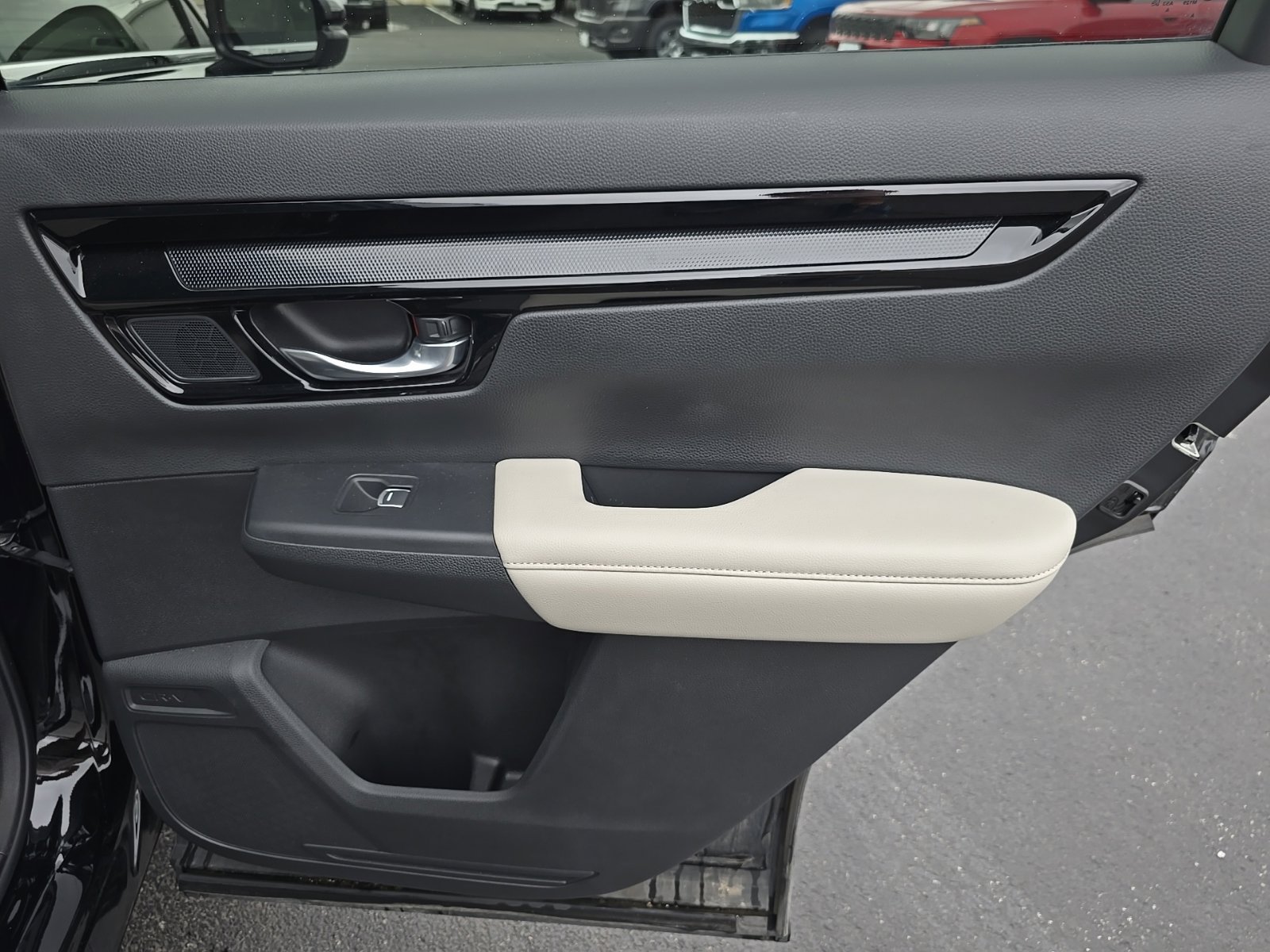 Used 2023 Honda CR-V EX-L image 40