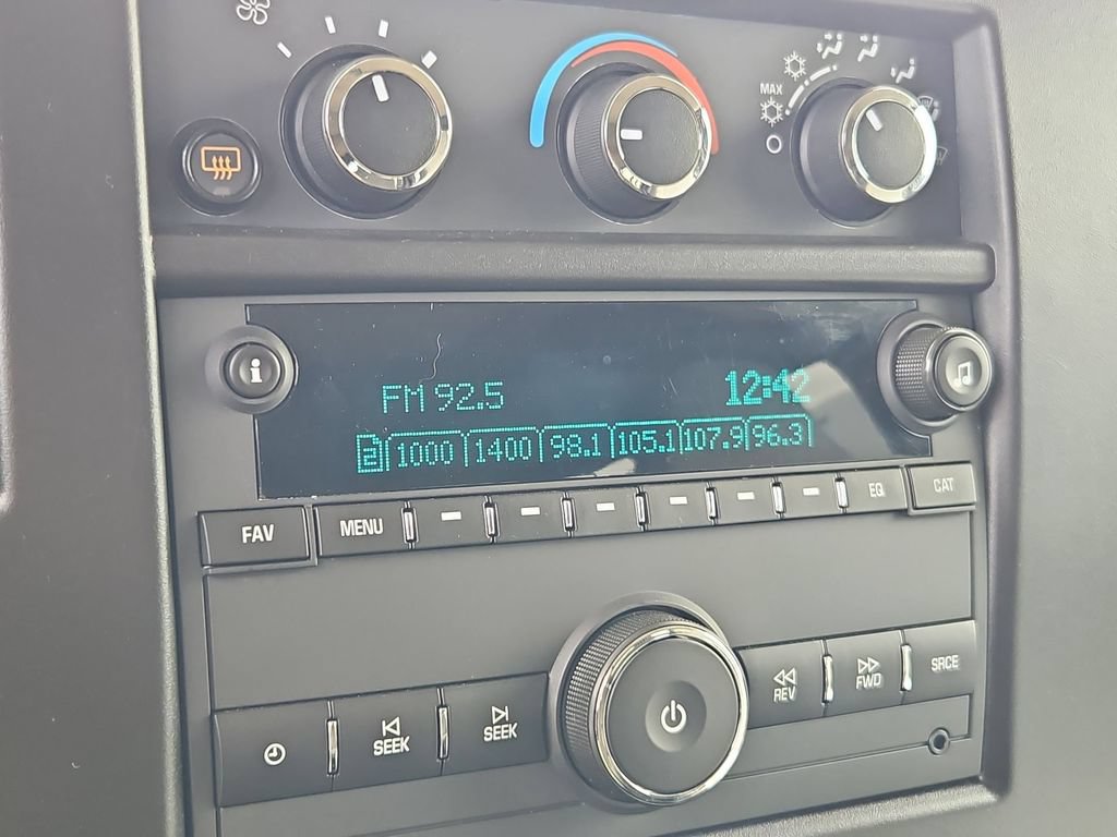Used 2023 Chevrolet Express 3500 LS RWD image 17