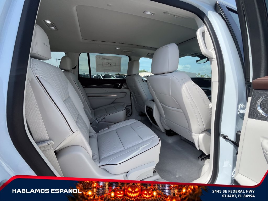 New 2026 Buick Enclave Avenir w/ Super Cruise Package AWD/4WD image 19