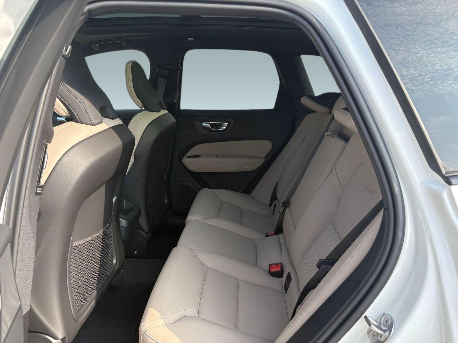 Certified 2026 Volvo XC60 B5 Plus w/ Protection Package Premier image 13