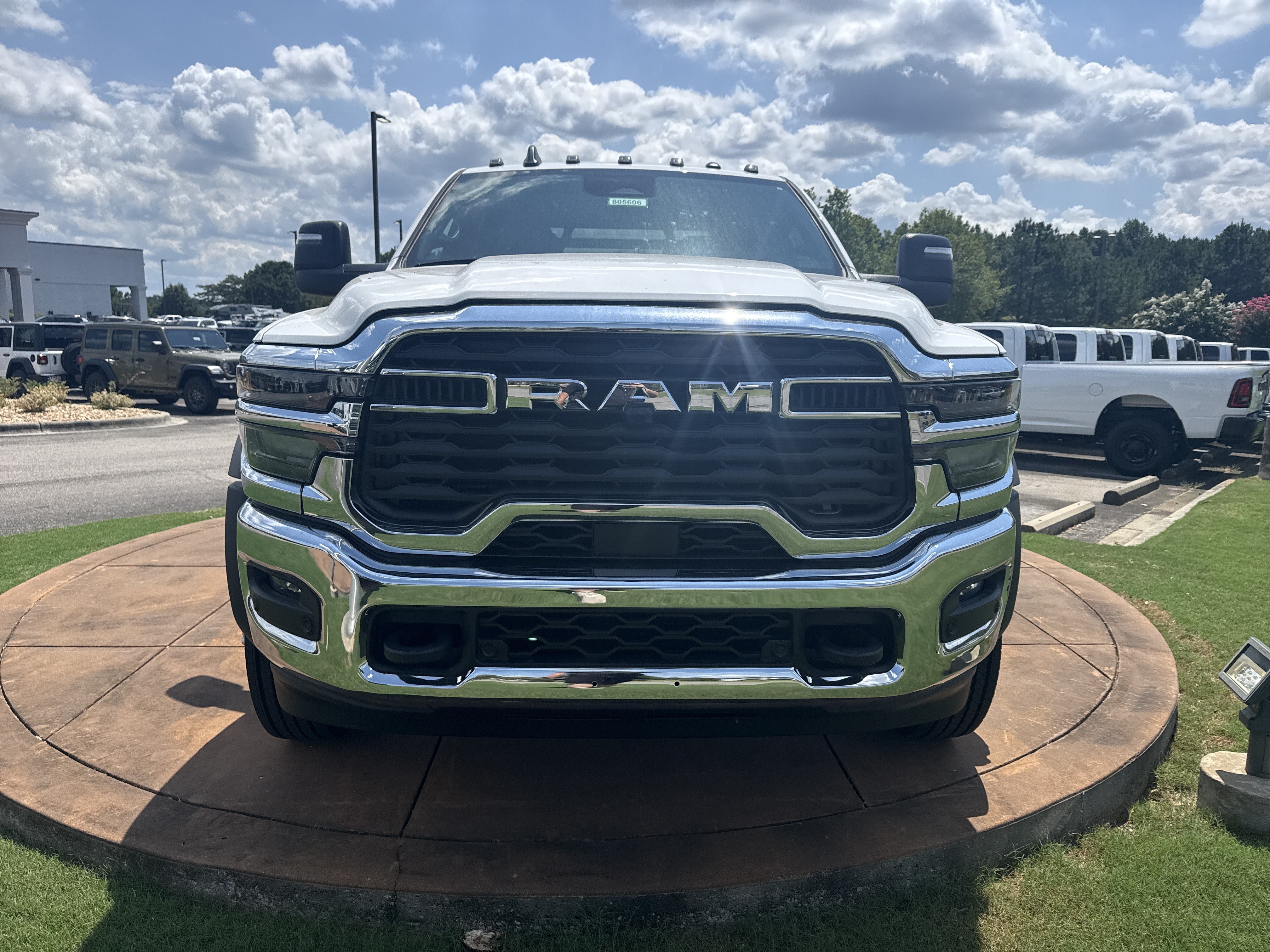 New 2026 RAM 5500 Tradesman w/ Chrome Appearance Group AWD/4WD image 2
