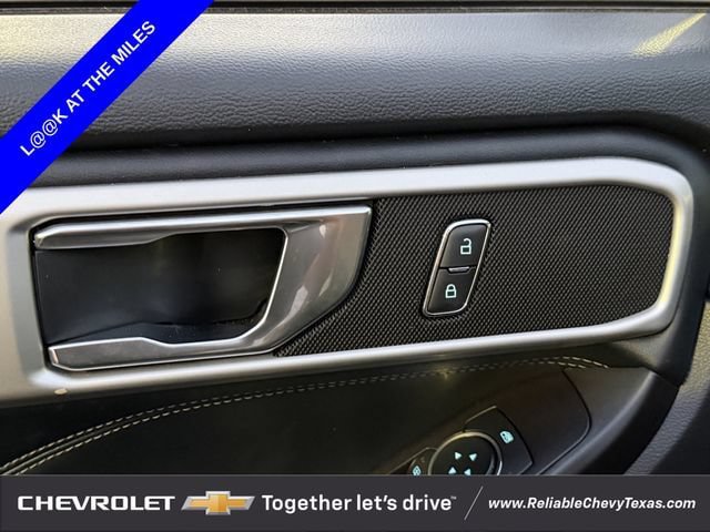 Used 2020 Ford Explorer XLT w/ Equipment Group 202A RWD image 27