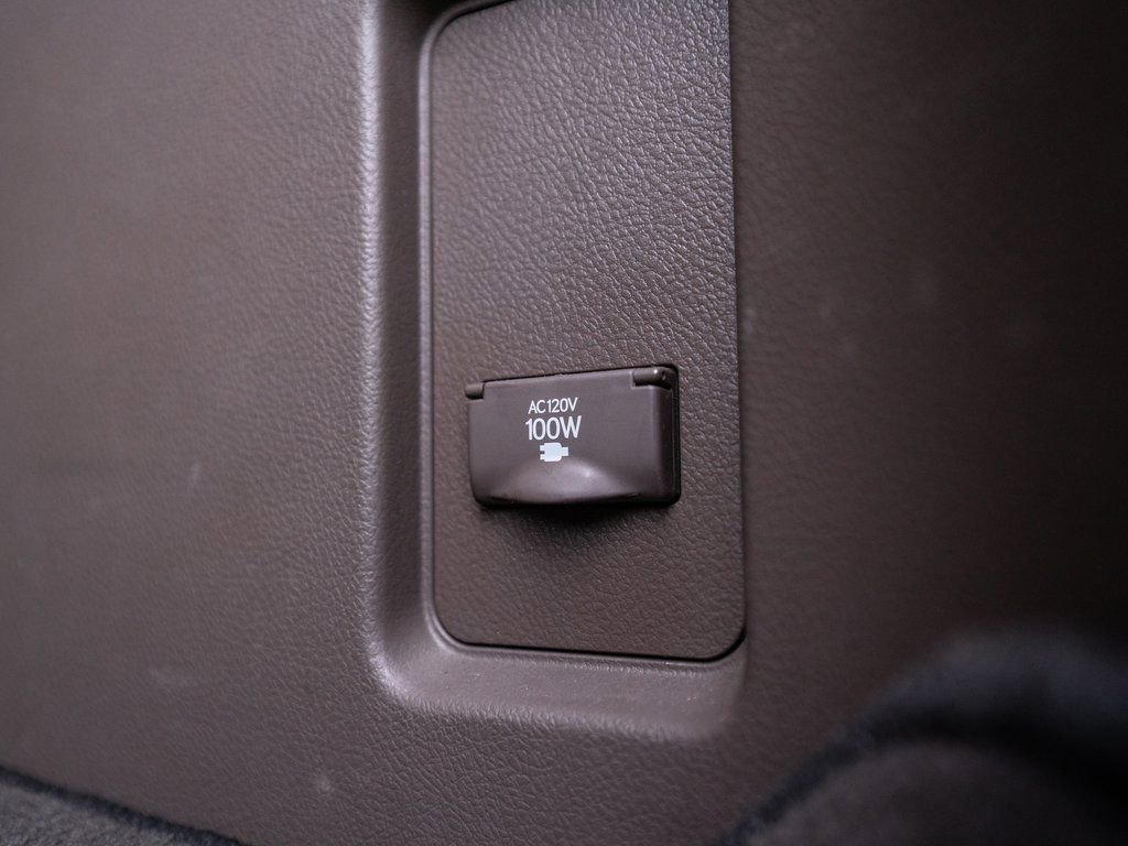 Used 2018 Lexus GX 460 image 39