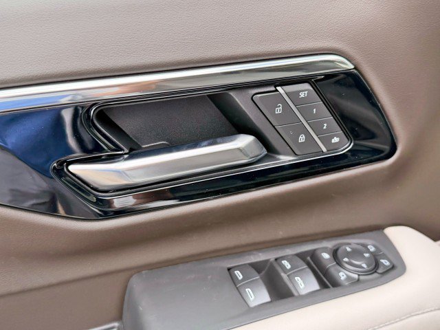 New 2026 Chevrolet Tahoe LT w/ Comfort Package RWD image 11