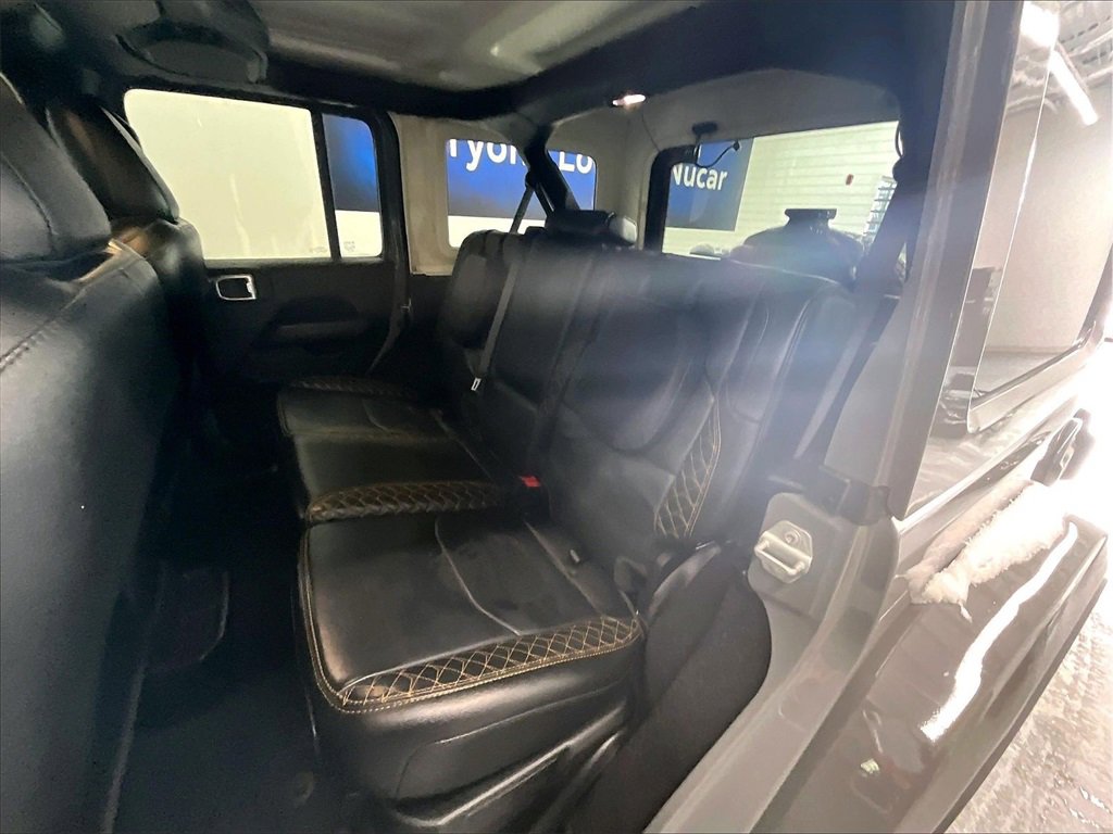 Used 2022 Jeep Wrangler Unlimited Sahara image 15