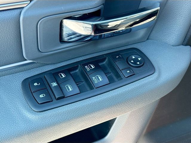 Used 2018 RAM 2500 SLT image 19