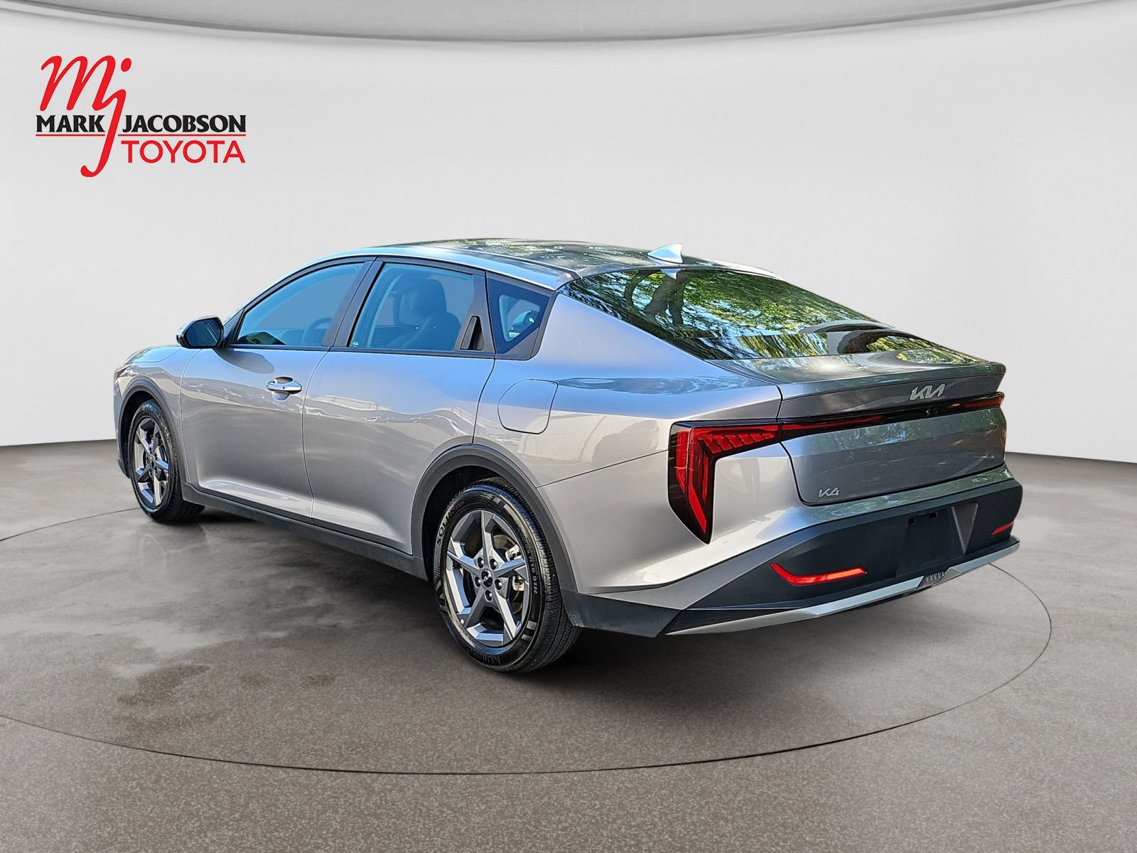 Used 2025 Kia K4 FWD image 8