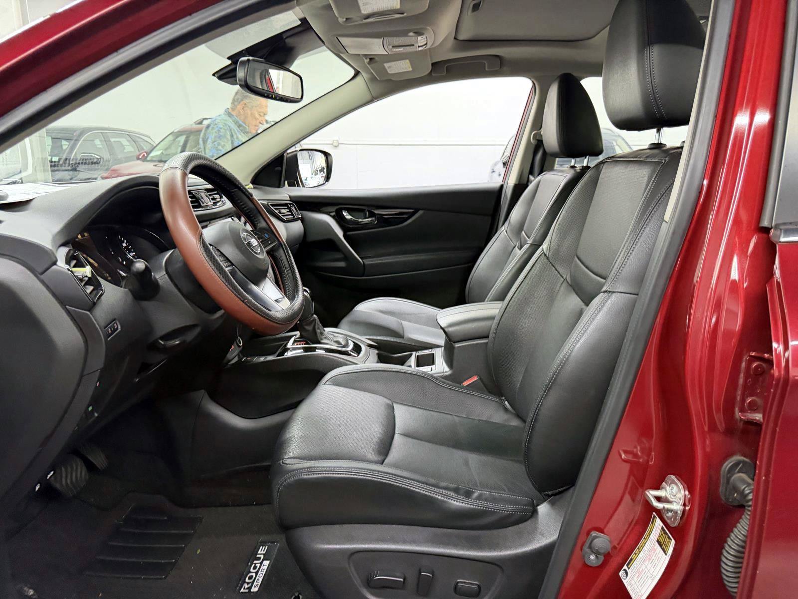 Used 2021 Nissan Rogue Sport SL w/ Premium Package AWD/4WD image 17