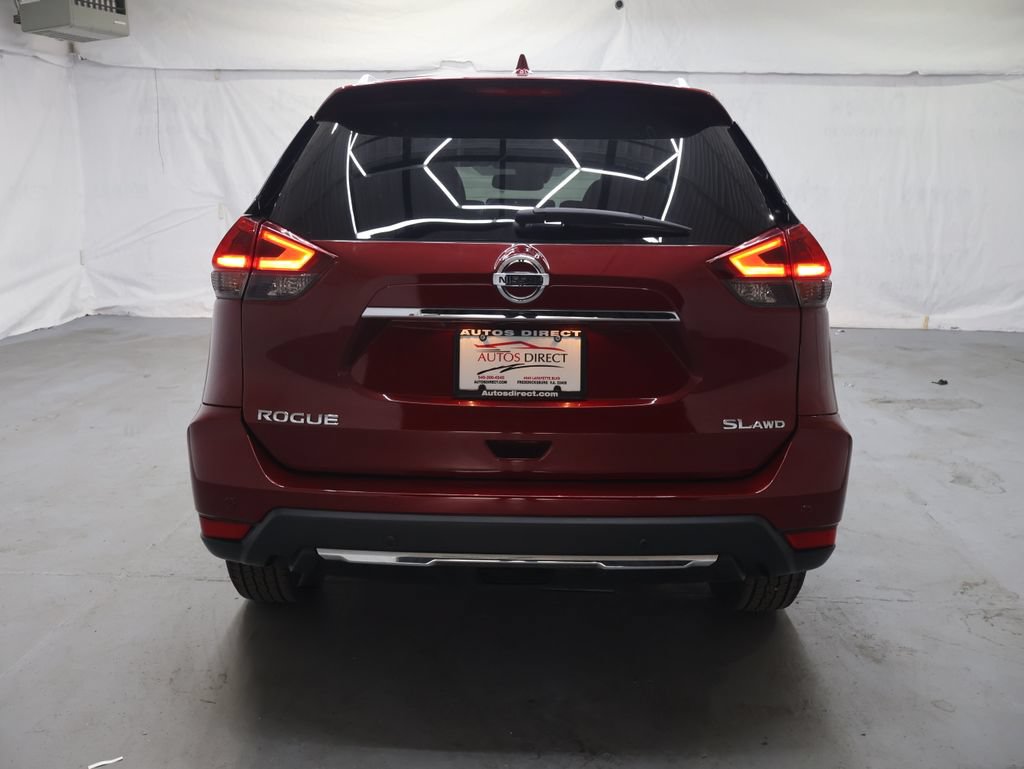 Used 2019 Nissan Rogue SL w/ Premium Package AWD/4WD image 6