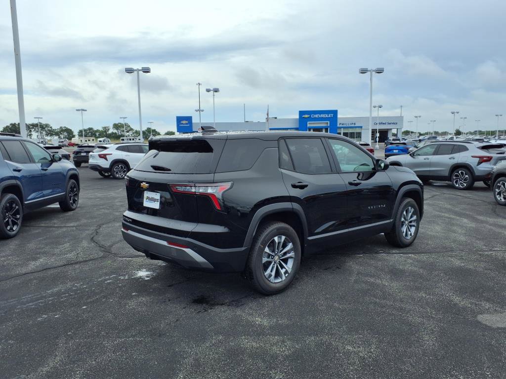 New 2026 Chevrolet Equinox LT image 3