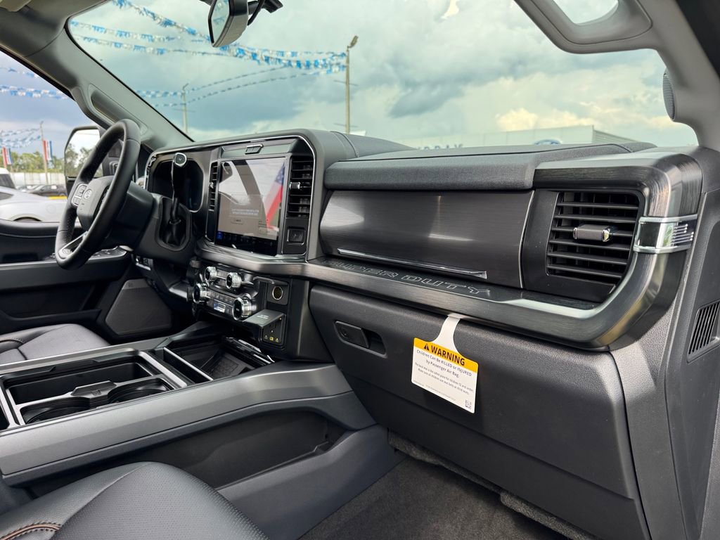 New 2026 Ford F250 Lariat image 19