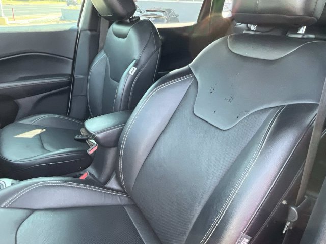 Used 2021 Jeep Compass Latitude w/ Sun and Sound Group AWD/4WD image 29