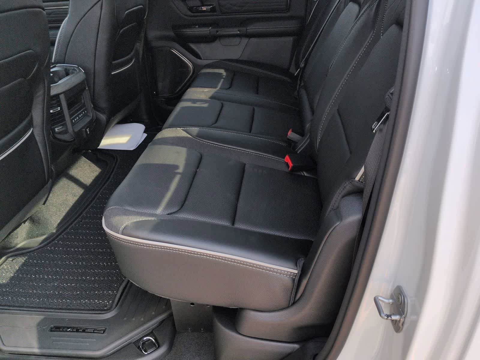 New 2026 RAM 1500 Limited image 16