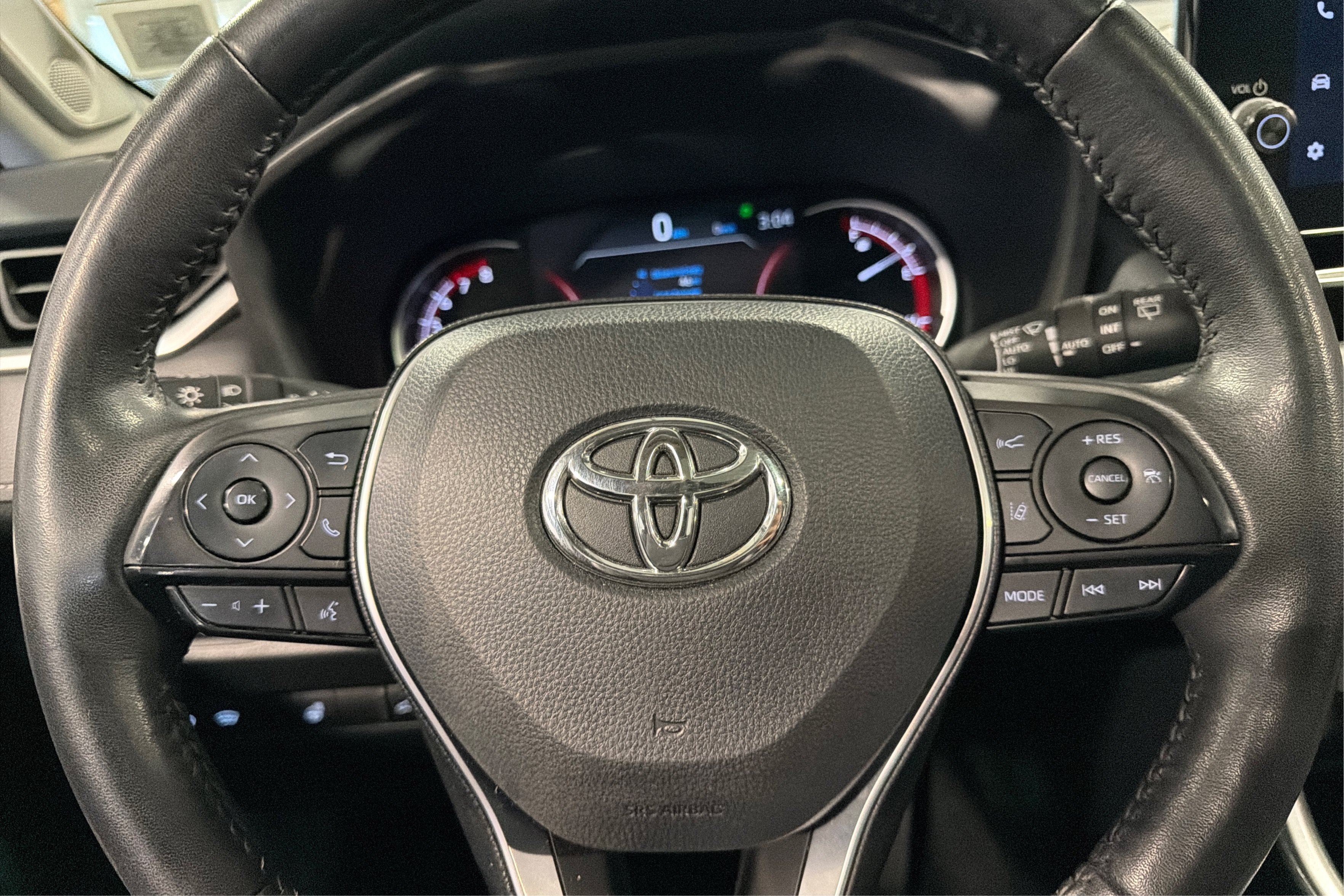 Used 2024 Toyota RAV4 XLE Premium w/ Weather Package AWD/4WD image 23