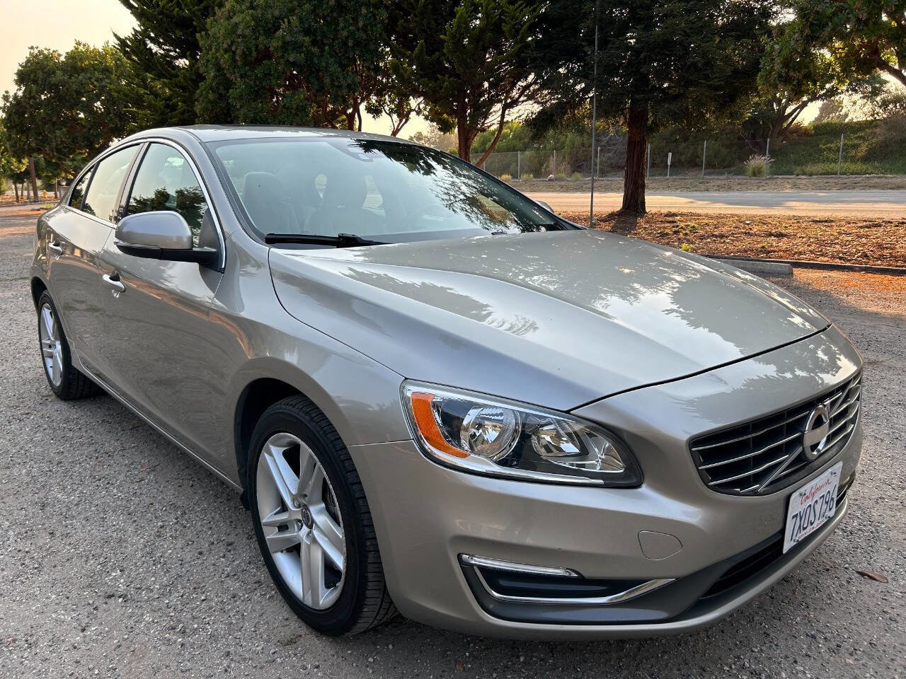 Used 2014 Volvo S60 T5 image 9