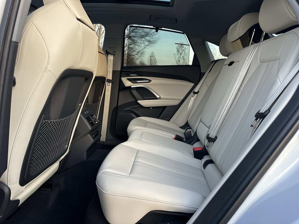 New 2025 Audi Q5 Prestige image 26