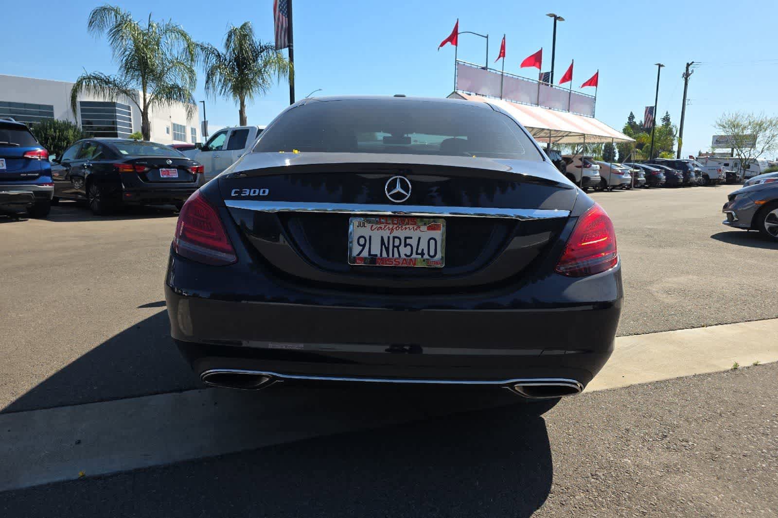 Used 2019 Mercedes-Benz C 300 Sedan w/ Premium Package image 8