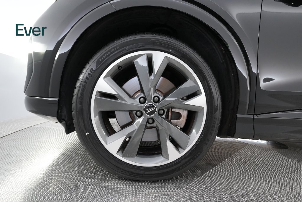 Used 2023 Audi Q4 e-tron Premium w/ Convenience Package AWD/4WD image 20