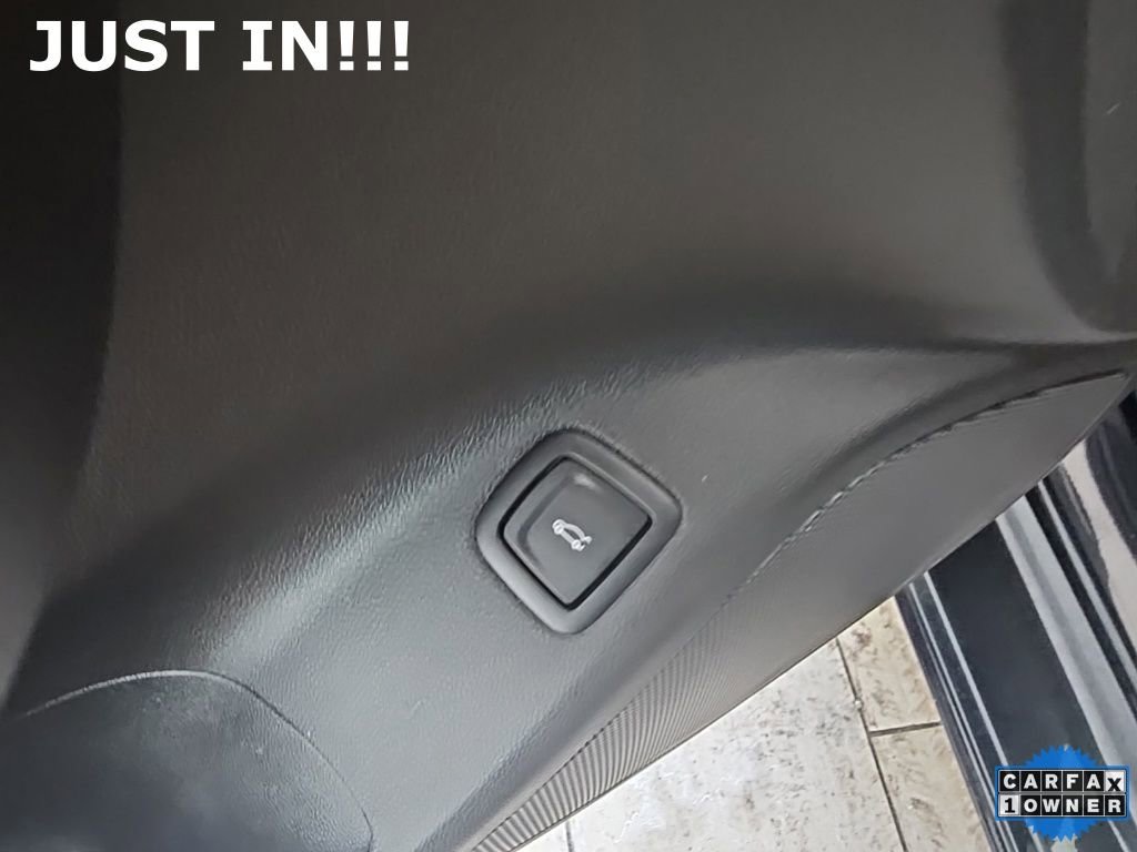 Used 2023 Cadillac CT5 Luxury image 12