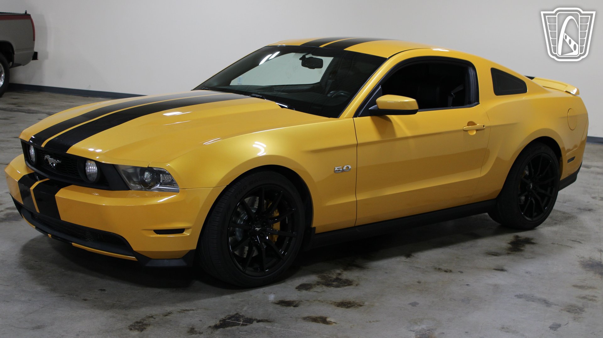 Used 2011 Ford Mustang GT RWD image 25