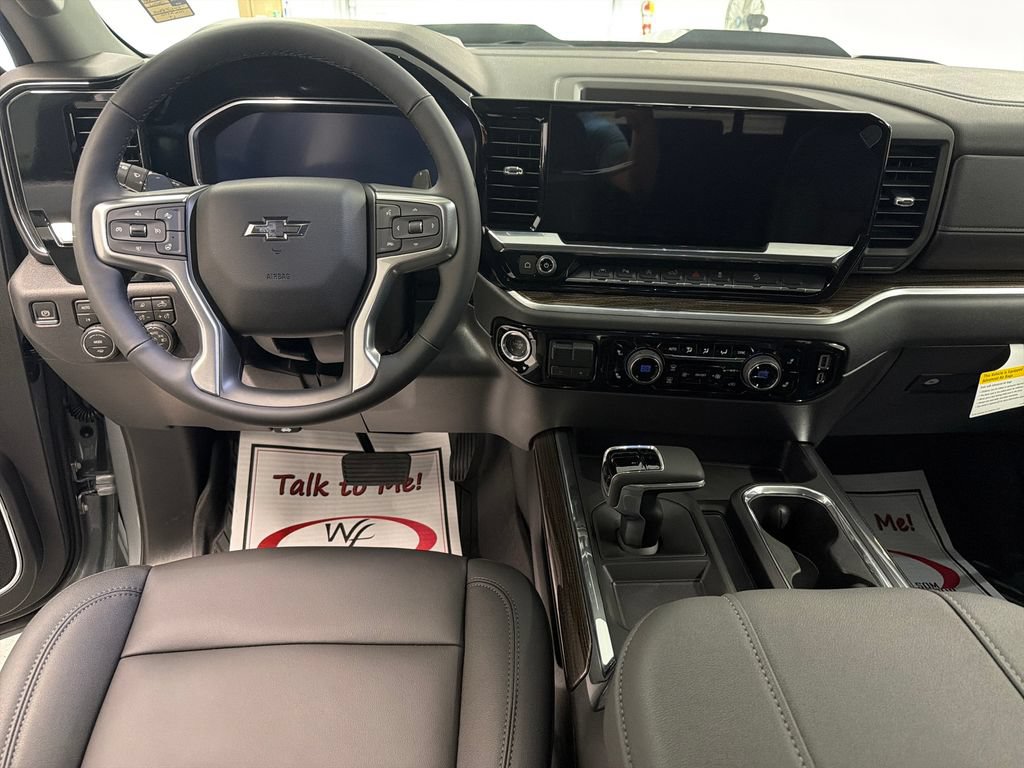 New 2026 Chevrolet Silverado 1500 LT Trail Boss w/ LT Trail Boss Premium Package AWD/4WD image 15