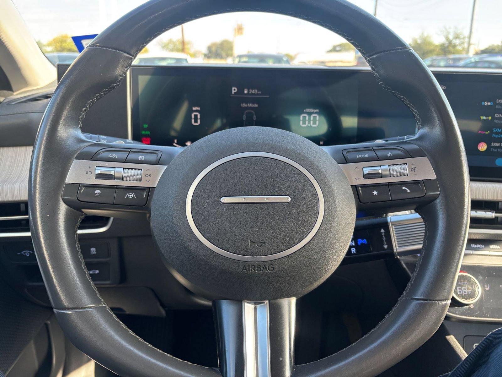 Used 2025 Hyundai Sonata SEL FWD image 27