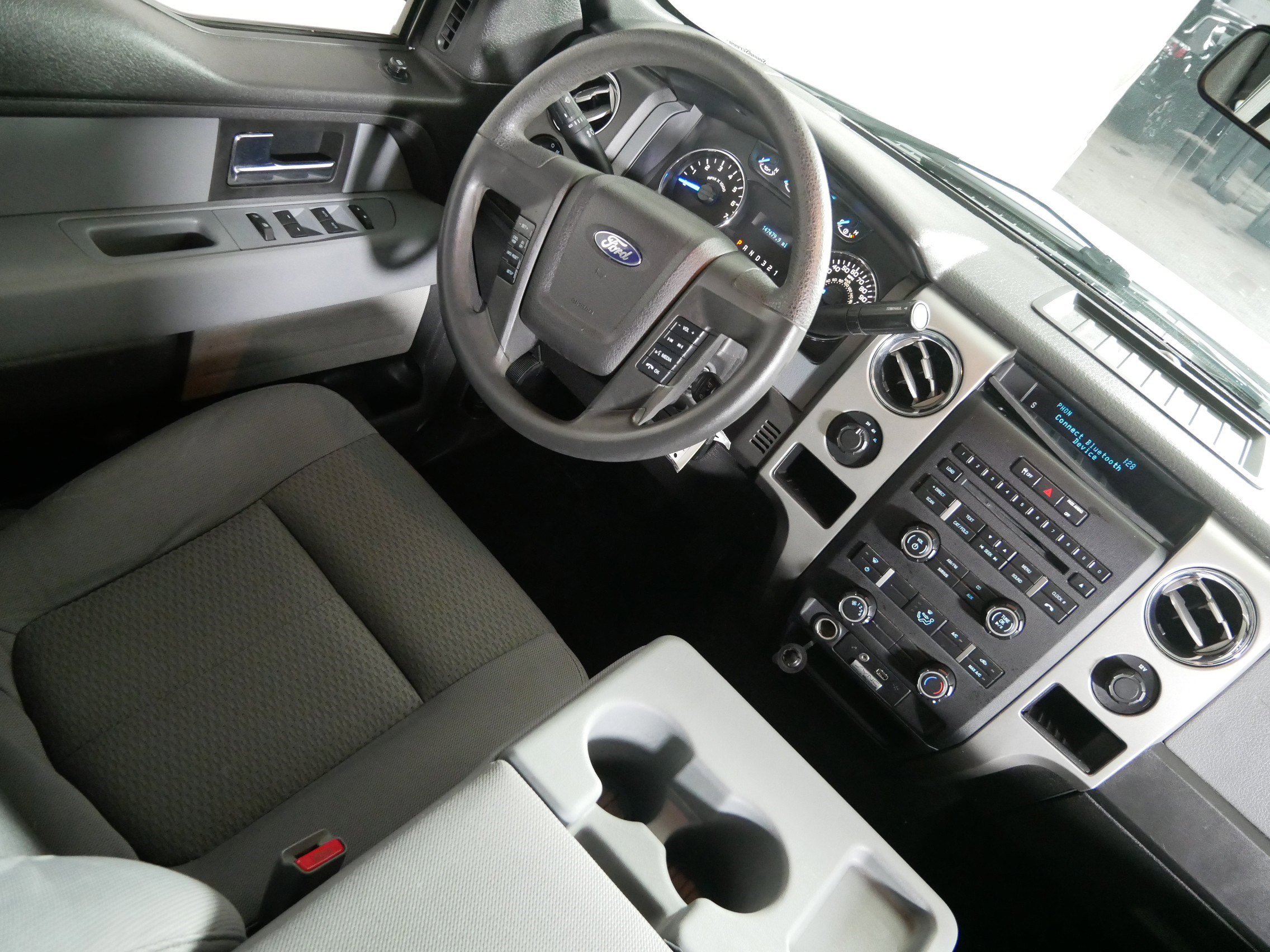 Used 2014 Ford F150 XLT image 9