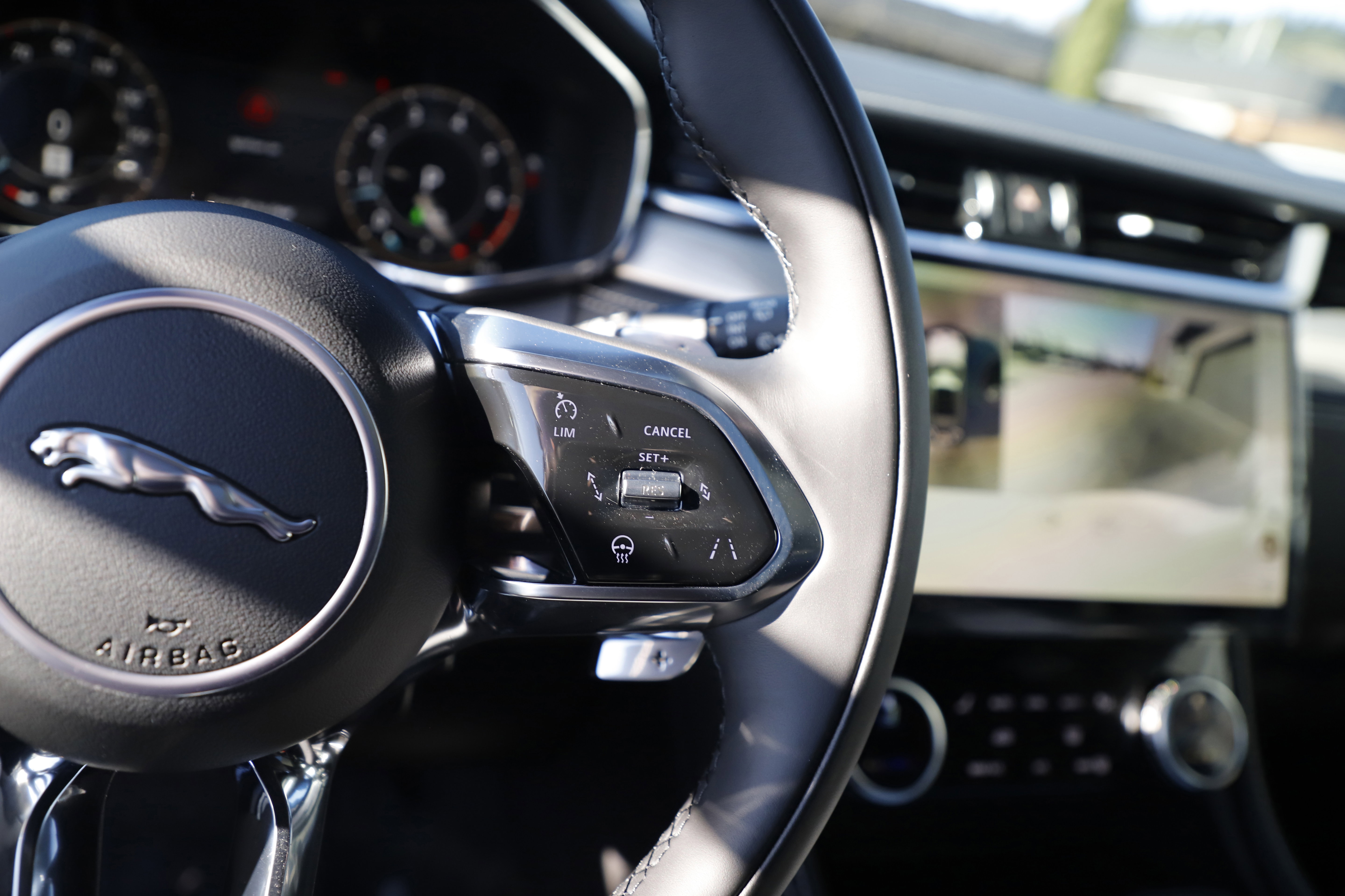 New 2026 Jaguar F-PACE R-Dynamic S image 26