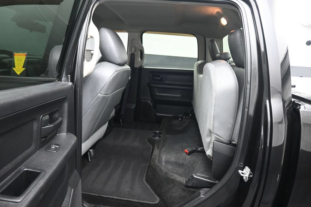 Used 2016 RAM 2500 Tradesman w/ Chrome Appearance Group AWD/4WD image 28