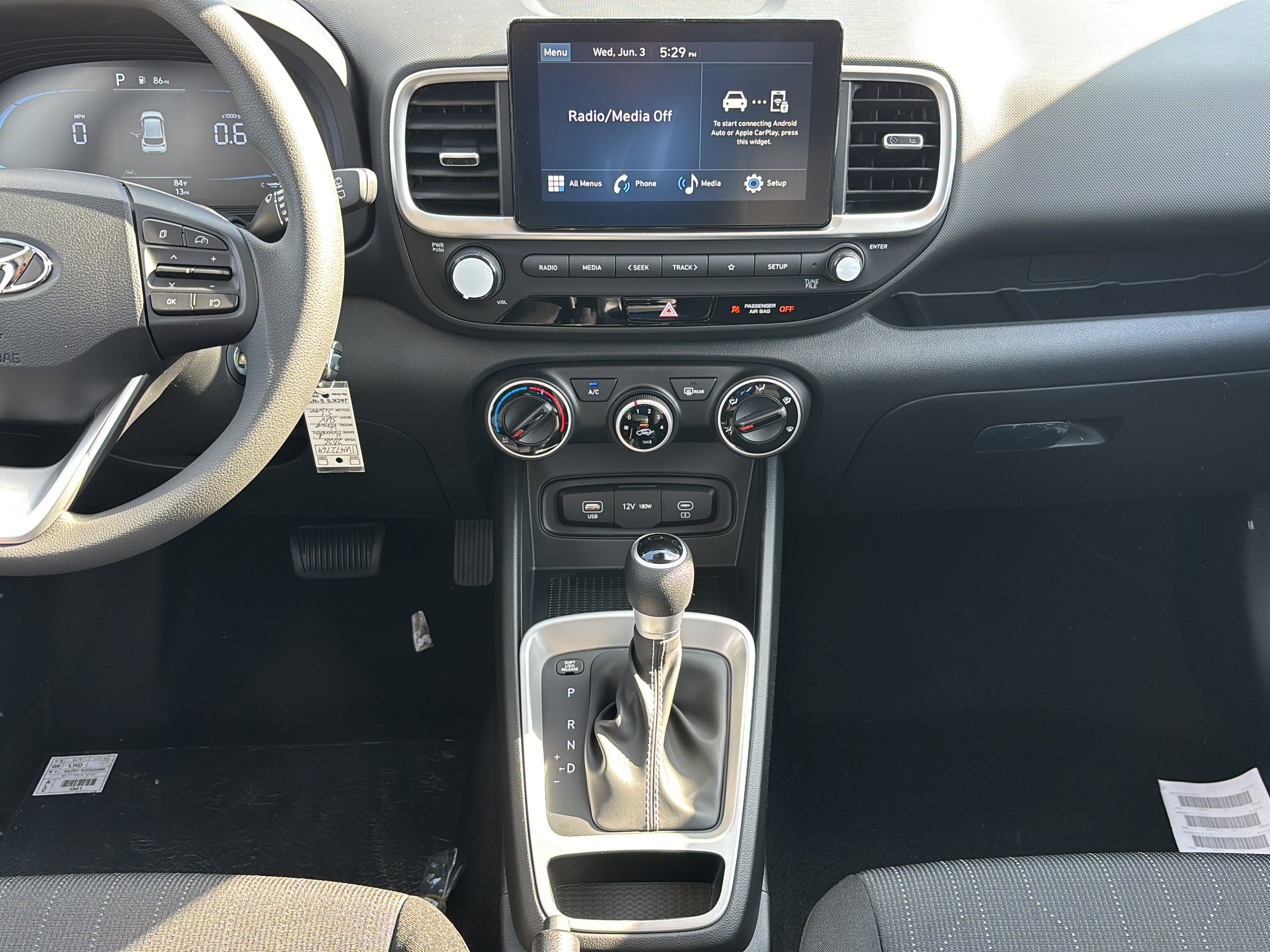 New 2026 Hyundai Venue SE FWD image 11