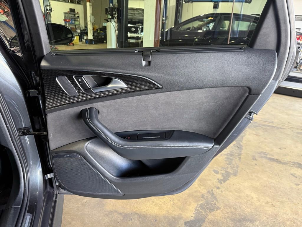 Used 2017 Audi S6 Premium Plus w/ S6 Sport Package image 25