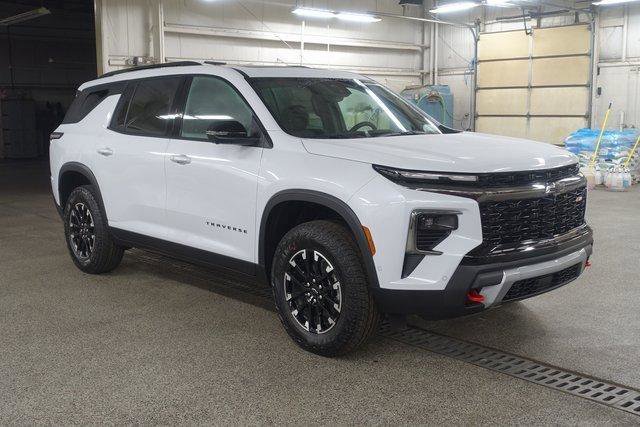 New 2026 Chevrolet Traverse Z71 w/ Enhanced Driving Package image 1
