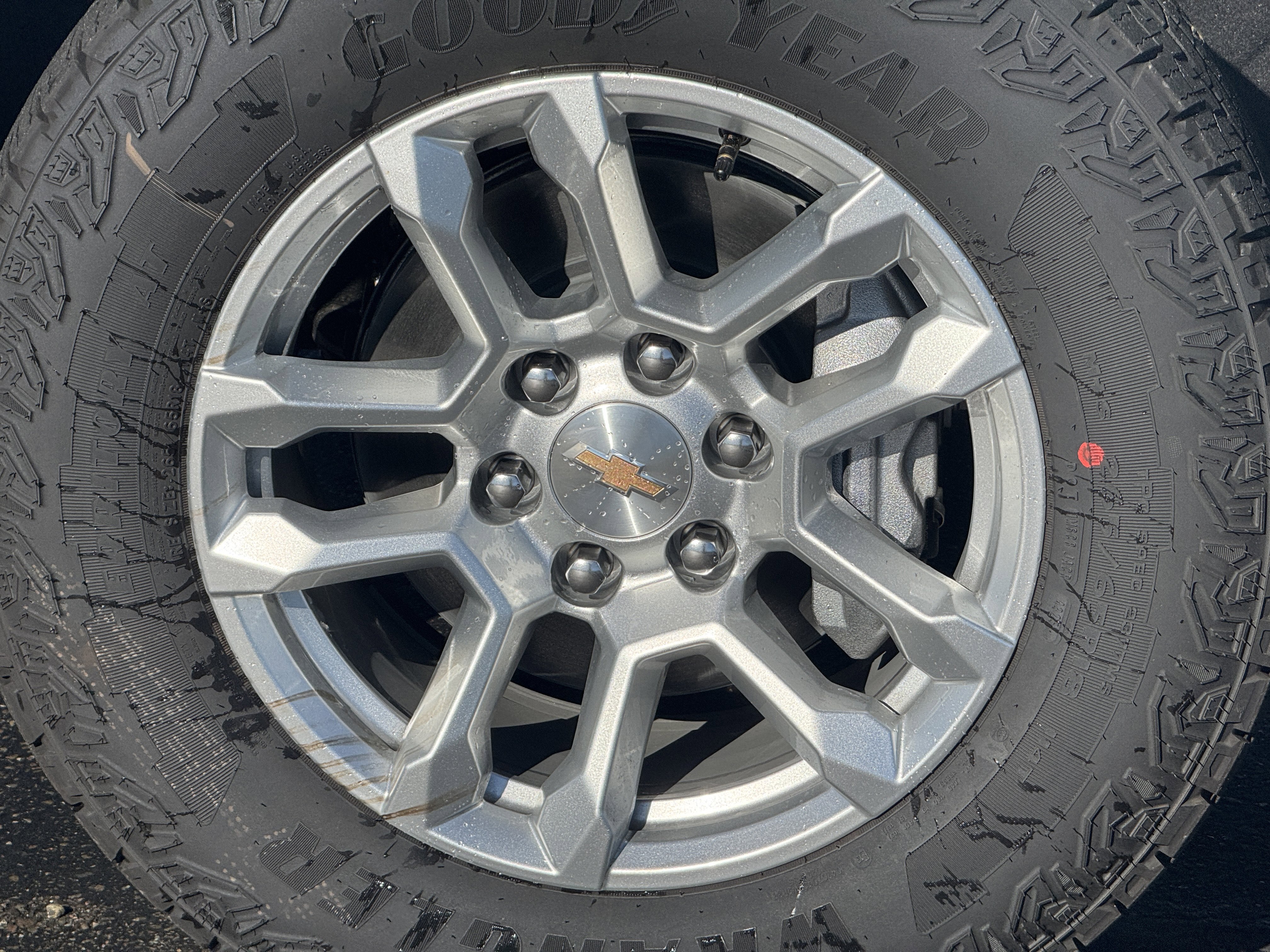 New 2026 Chevrolet Silverado 1500 LT image 8