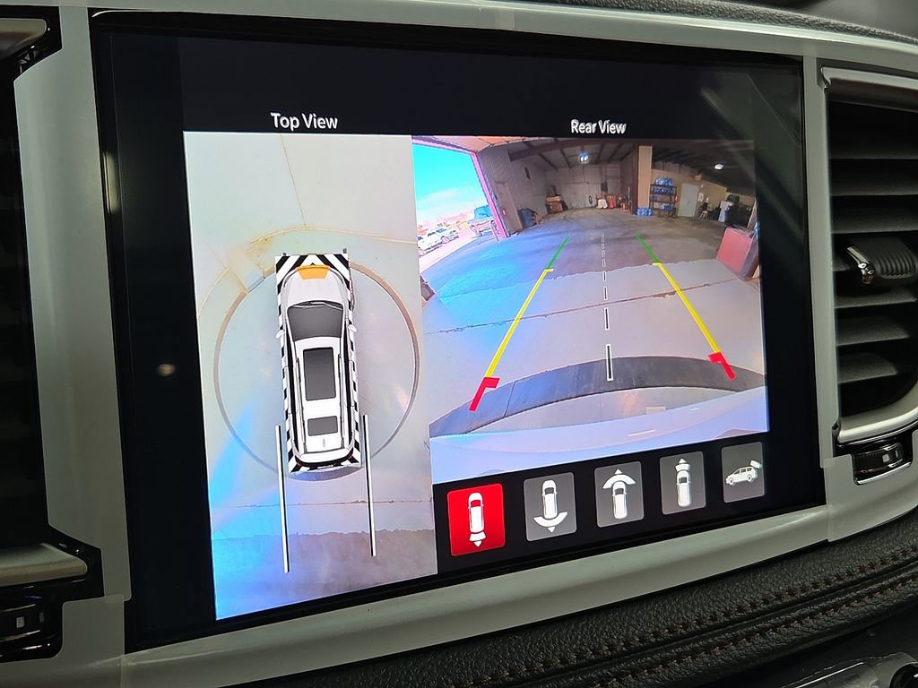 New 2026 Chrysler Pacifica Pinnacle FWD image 23