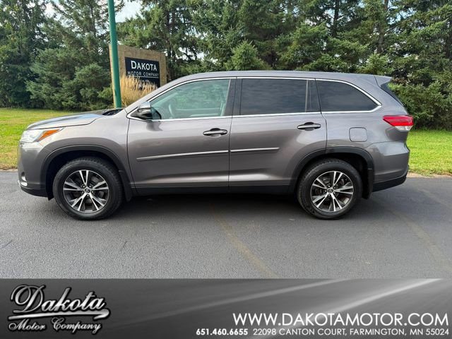 Used 2019 Toyota Highlander Plus image 1