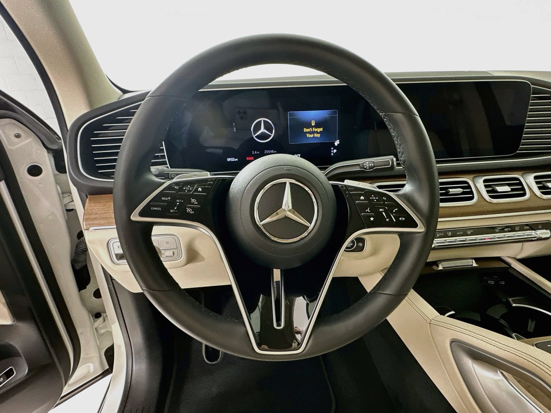 Certified 2024 Mercedes-Benz GLE 350 4MATIC image 12