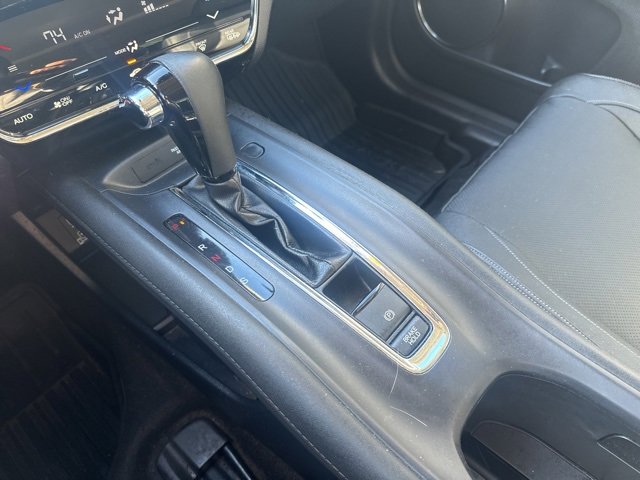 Used 2019 Honda HR-V Touring image 19