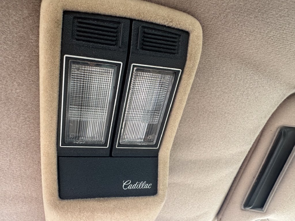 Used 1989 Cadillac Eldorado Coupe FWD image 28