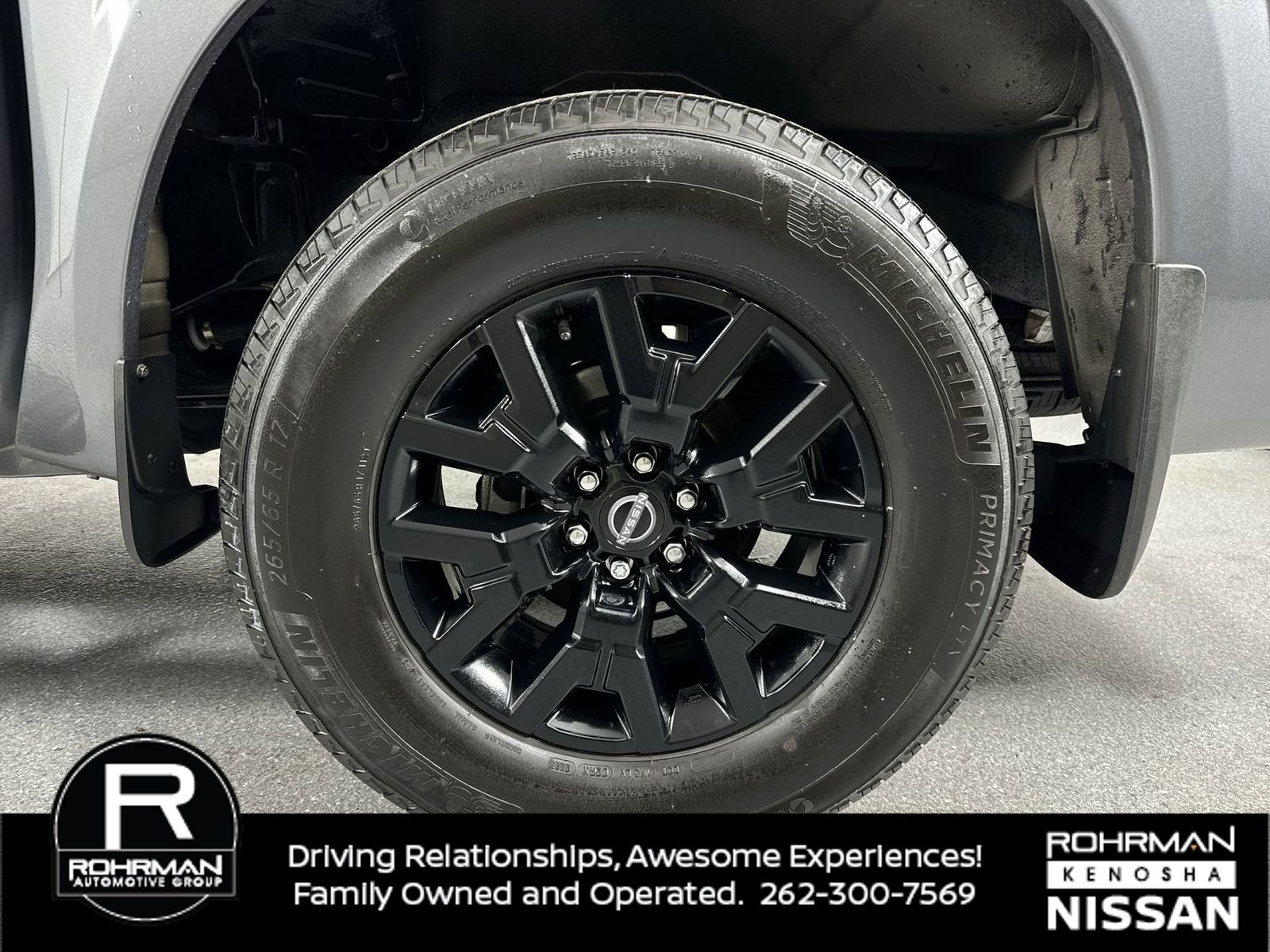 Certified 2023 Nissan Frontier SV w/ Midnight Edition Package image 6