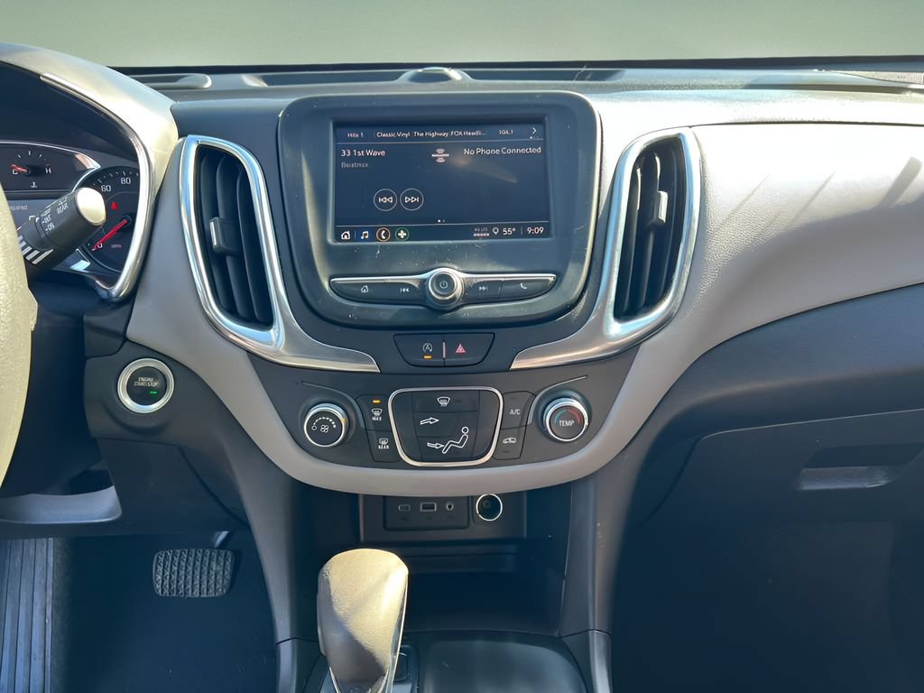 Used 2022 Chevrolet Equinox LS w/ LS Convenience Package AWD/4WD image 21