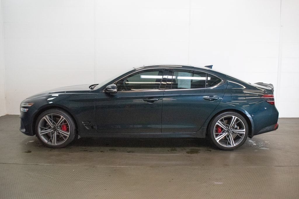 Used 2025 Genesis G70 3.3T Advanced AWD/4WD image 7