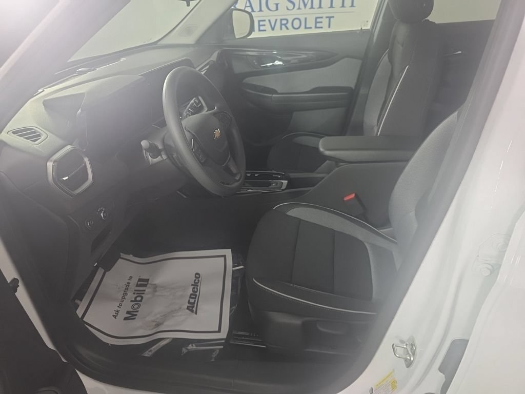New 2026 Chevrolet TrailBlazer LS w/ LS Convenience Package AWD/4WD image 10